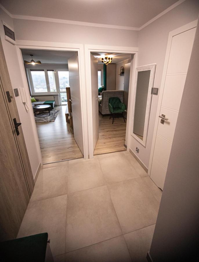 Okno Na Izery Apartman Leśna Kültér fotó
